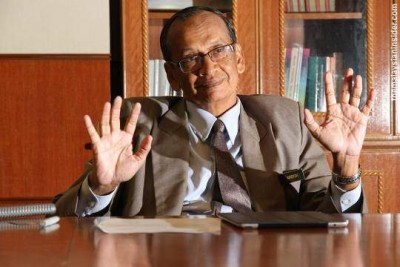 No progress? Is the Auditor General Ambrin Buang out of his depth?